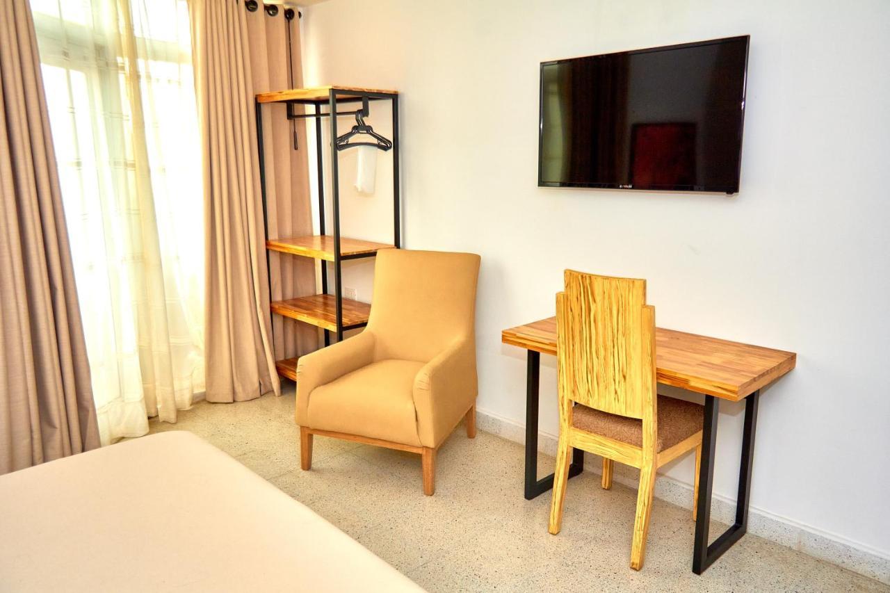 Hotel Torre Del Prado 巴兰基亚 外观 照片