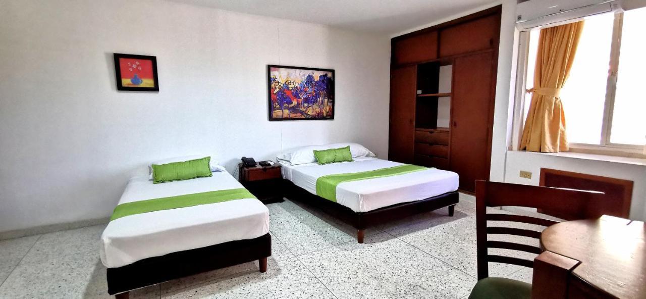 Hotel Torre Del Prado 巴兰基亚 外观 照片